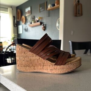 Blowfish Brown Cork Wedge Heels Straps Sandals Open Toes 7 Boho Retro Chic